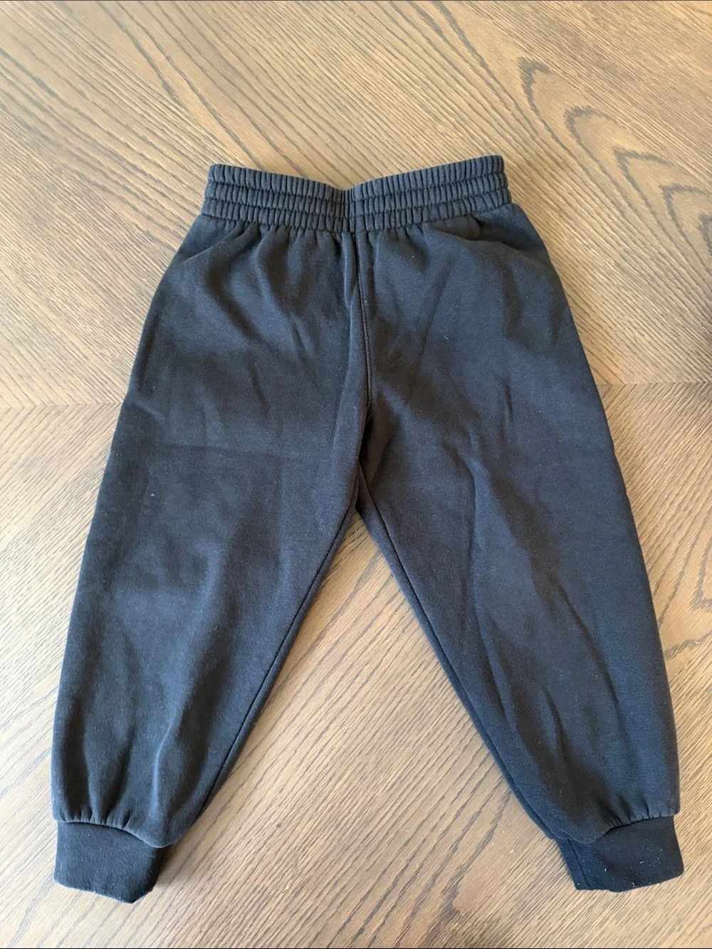 Jordan Kids Black Hoodie & Joggers Set with White and Red Logo - Picture 6 of 7
